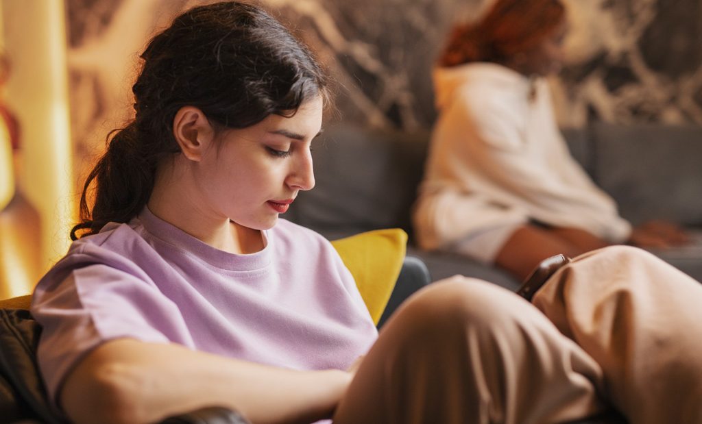 Ansiedade em adolescentes - Tratamento Ansiedade Adolesentes - Psicóloga Especilista - Psicóloga Fernanda Cernea